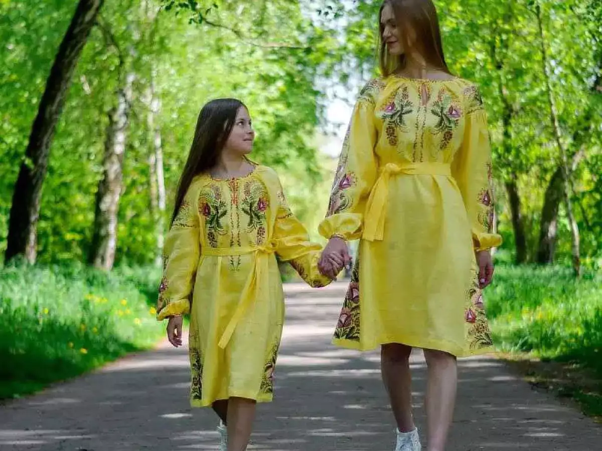 Дитяча вишиванка